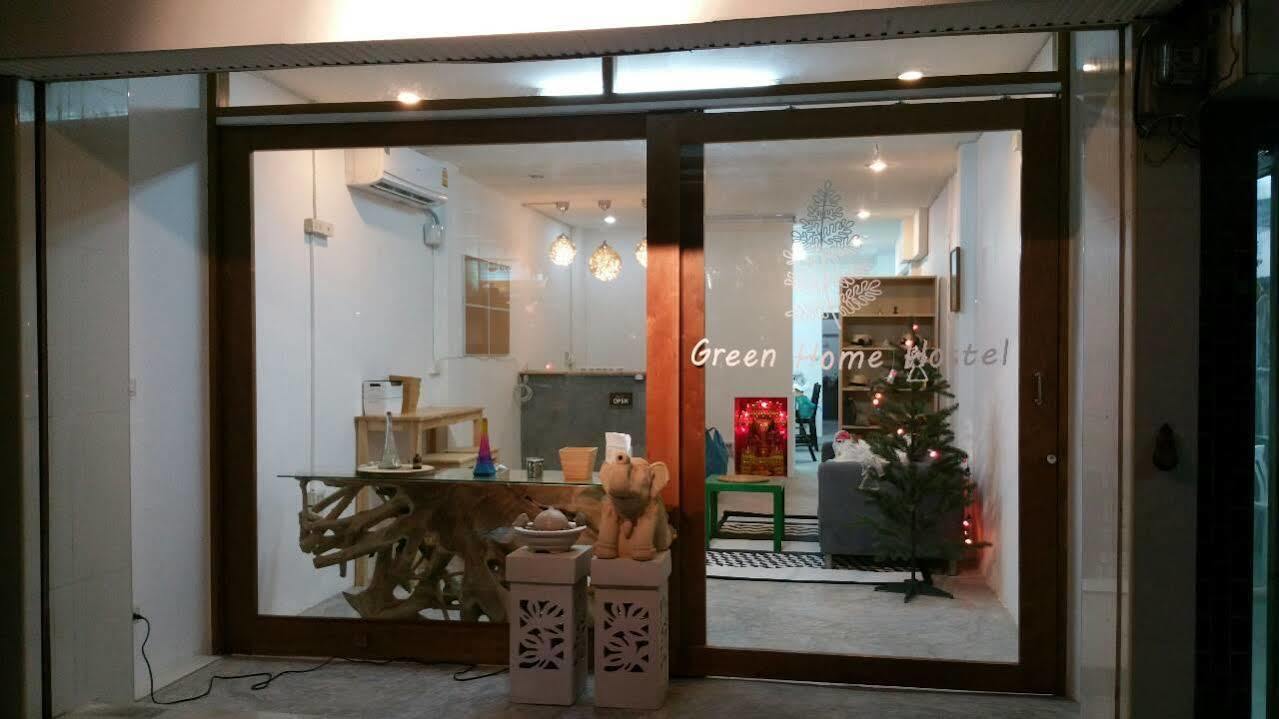 Green Home Hostel And Massage Bangkok Eksteriør billede