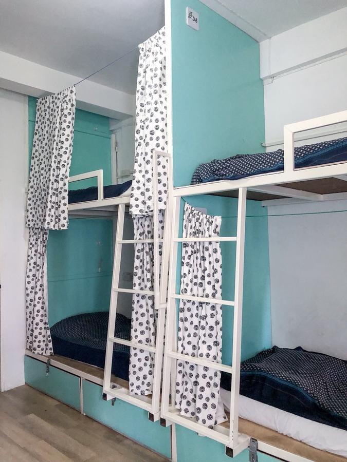 Green Home Hostel And Massage Bangkok Eksteriør billede